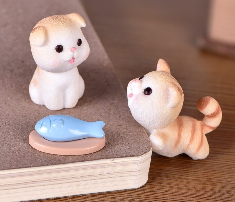 Miniture Fairy Garden Accessories Supplies Lovely Resin Cat Kids Toys Pot Bonsai Animals Micro Landscape Miniature Garden Terrariums Fairy Garden Animals Figurine Kits Items Decoration Table Ornaments